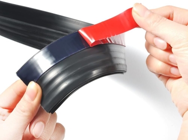 Weather Stripping Door Seal Strip, 100cm Silicone Rubber Self-Adhesive Soundproof Door Weatherstripping, Door Seal Strip, for Door Frame Window Insulation Large Gap